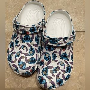 Disney lilo & Stitch Crocs, Men’s size 9, Women’s size 11